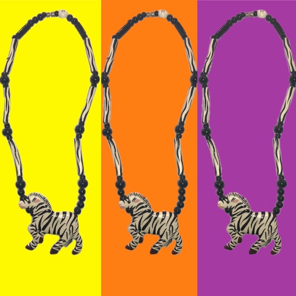 VTG rare 80s zebra ceramic necklace rubyz loheed